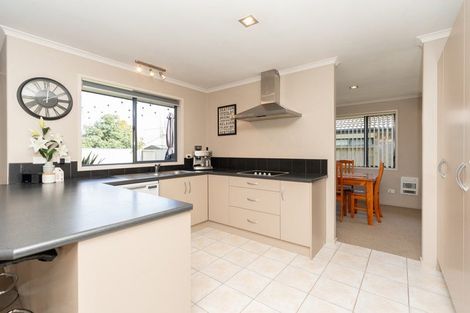 Photo of property in 25 Thomas Road, Huntington, Hamilton, 3210