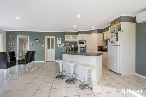 Photo of property in 155 Koutunui Road, Athenree, Katikati, 3177