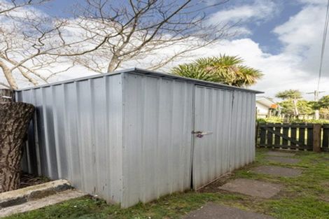 Photo of property in 1 Kowai Grove, Omokoroa, 3114
