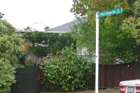 Photo of property in 1/8 West Lynn Road, Titirangi, Auckland, 0604