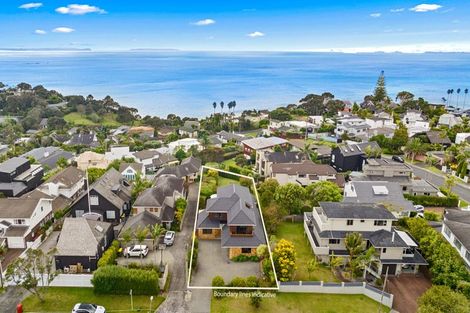 Photo of property in 27 Gulf View Road, Murrays Bay, Auckland, 0630