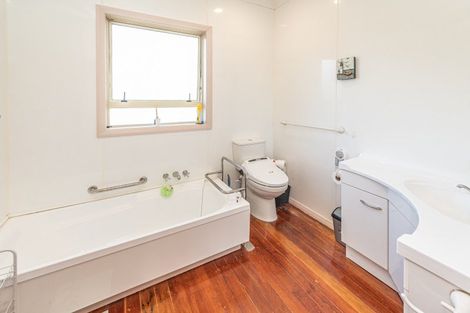 Photo of property in 131 Anzac Parade, Whanganui East, Whanganui, 4500