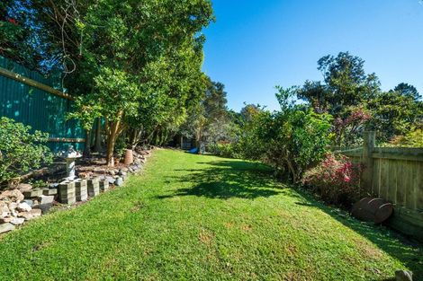 Photo of property in 22 Zingaro Place, Massey, Auckland, 0614