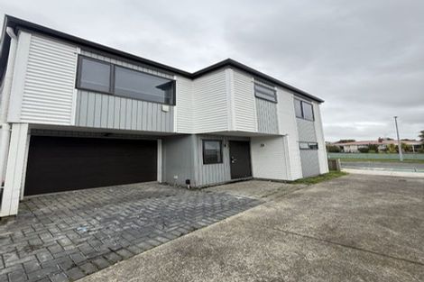 Photo of property in 44a Friesian Drive, Mangere, Auckland, 2022