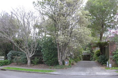 Photo of property in 13 Spencer Place, Merrilands, New Plymouth, 4312