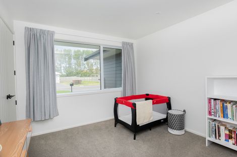 Photo of property in 53 Hamilton Drive, Wainui, Gisborne, 4010