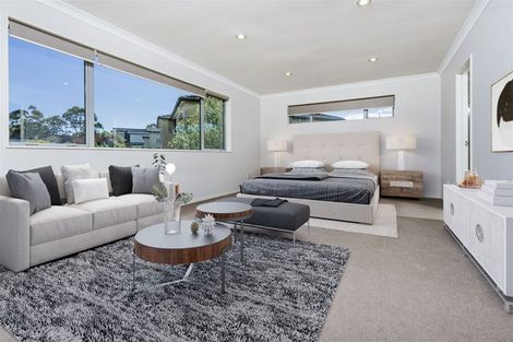 Photo of property in 44 Namsan Close, Fairview Heights, Auckland, 0632