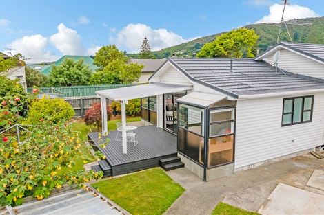 Photo of property in 177 Waiwhetu Road, Waterloo, Lower Hutt, 5011