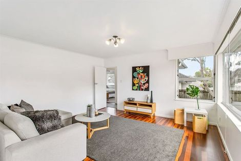 Photo of property in 1/29 Woodside Road, Massey, Auckland, 0614