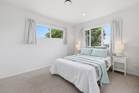 Photo of property in 218a Sturges Road, Henderson, Auckland, 0612