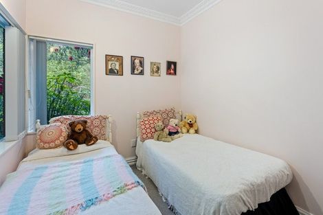 Photo of property in 2 Sunglo Terrace, Otaki, 5512