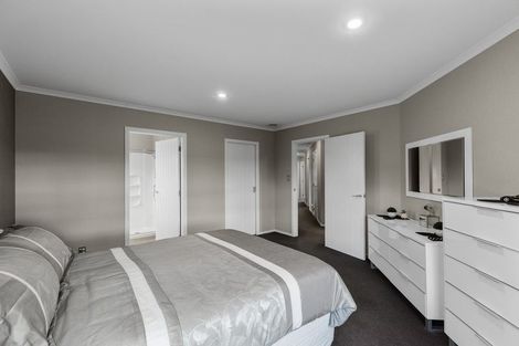 Photo of property in 62 Rosalie Terrace, Kelvin Grove, Palmerston North, 4414