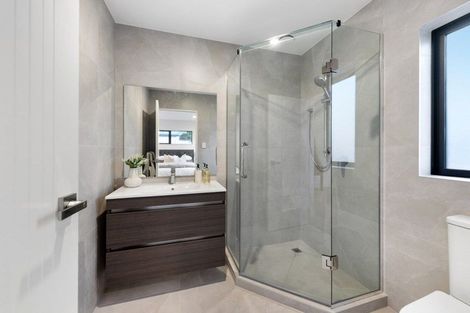 Photo of property in 8 Libby Lane, Howick, Auckland, 2010