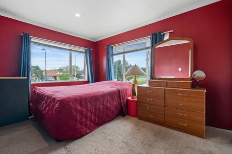 Photo of property in 327 Chapel Road, Flat Bush, Auckland, 2016