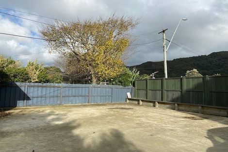 Photo of property in 162 Wainuiomata Road, Wainuiomata, Lower Hutt, 5014