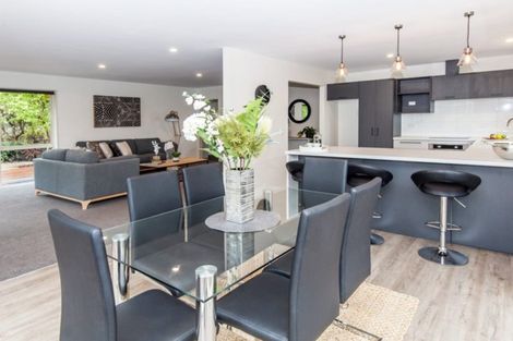 Photo of property in 35a Shalamar Drive, Cashmere, Christchurch, 8022