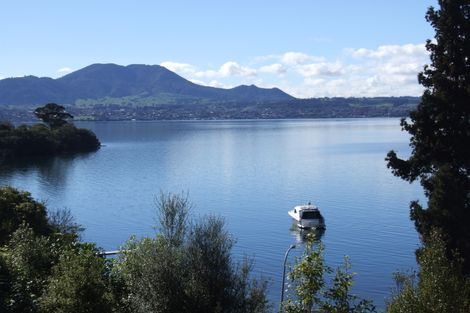 Photo of property in 2/872 Acacia Bay Road, Acacia Bay, Taupo, 3330