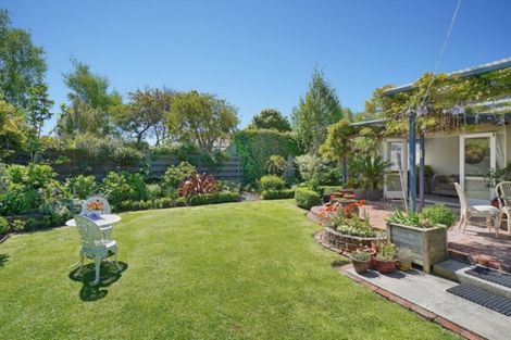 Photo of property in 41 Ayers Street, Rangiora, 7400