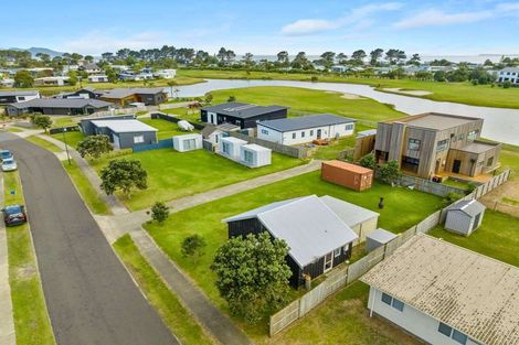 Photo of property in 147 Rangiora Crescent, Matarangi, Whitianga, 3592