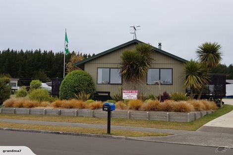 Photo of property in 65 Parekaawa Drive, Motuoapa, Turangi, 3382