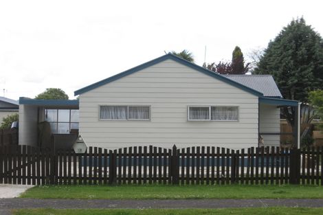 Photo of property in 72 Noel Street, Leamington, Cambridge, 3432