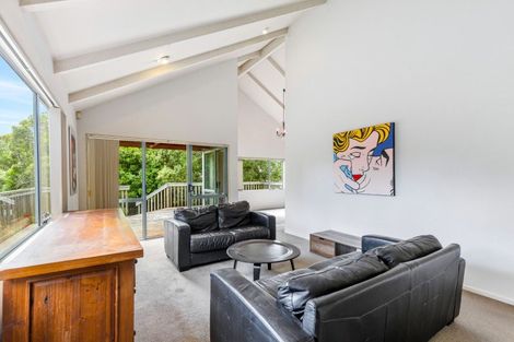 Photo of property in 90a Atkinson Road, Titirangi, Auckland, 0604