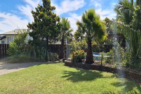 Photo of property in 4 Mahia Place, Kelvin Grove, Palmerston North, 4414