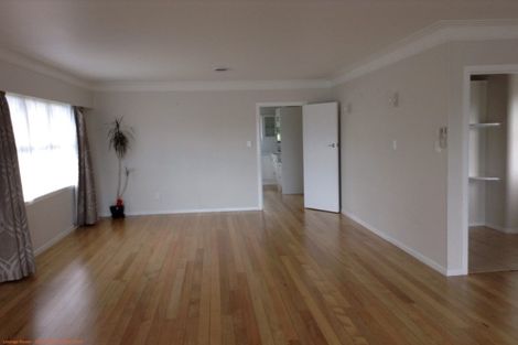 Photo of property in 15a Butterworth Avenue, Opaheke, Papakura, 2113