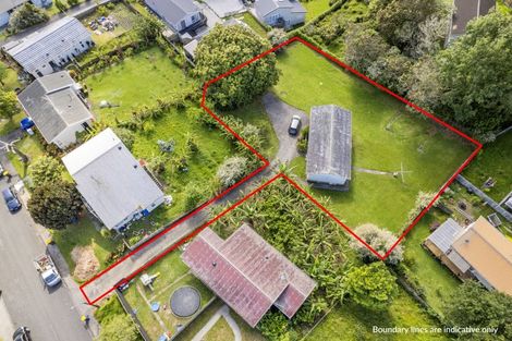 Photo of property in 27 Taurus Crescent, Beach Haven, Auckland, 0626