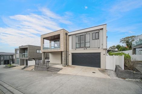 Photo of property in 5 Awakirihi Close, Shamrock Park, Auckland, 2016