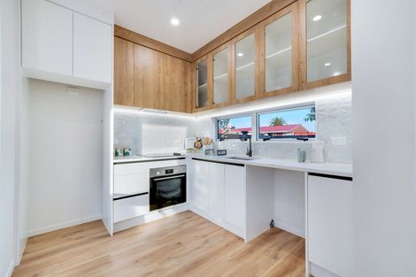 Photo of property in 30 Carruth Road, Papatoetoe, Auckland, 2025