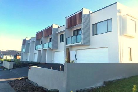 Photo of property in 59 Hayfield Way, Karaka, Papakura, 2113