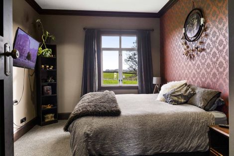 Photo of property in 4 Hastie Road, Cardiff, Stratford, 4391