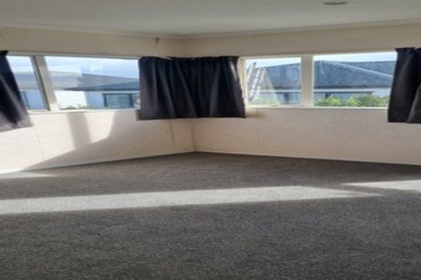 Photo of property in 742a East Coast Road, Pinehill, Auckland, 0630