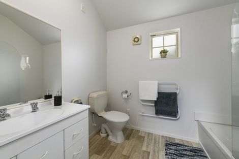 Photo of property in Colombo St Apartments, 3/10 Colombo Street, Newtown, Wellington, 6021