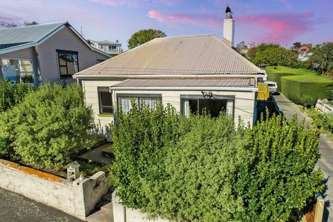 Photo of property in 17 Mary Street, Port Chalmers, 9023