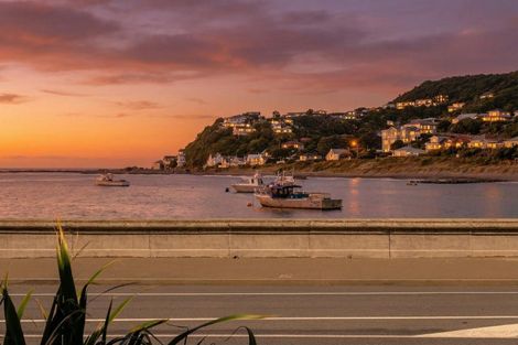 Photo of property in 3/222 The Esplanade, Island Bay, Wellington, 6023