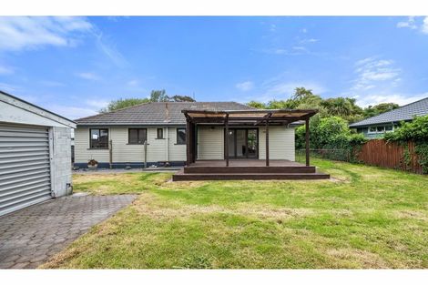 Photo of property in 906 Avonside Drive, Avondale, Christchurch, 8061