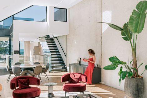 Photo of property in 124 Marine Parade, Mount Maunganui, 3116