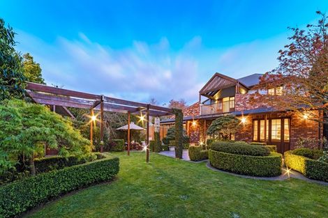 Photo of property in 23 Manapouri Crescent, Hokowhitu, Palmerston North, 4410