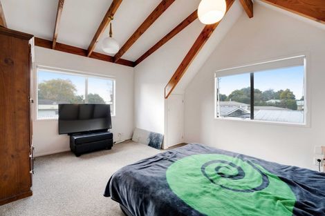 Photo of property in 3 Shepherds Road, Papakura, 2110