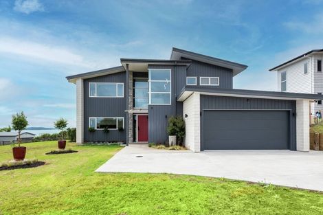 Photo of property in 14 Herbert Pollard Drive, Maraetai, Auckland, 2018
