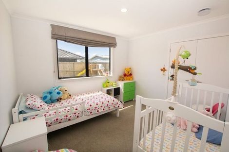 Photo of property in 9 Kamahi Crescent, Papamoa Beach, Papamoa, 3118