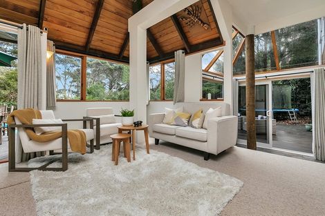 Photo of property in 72 Brigantine Drive, Beach Haven, Auckland, 0626