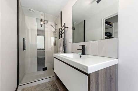 Photo of property in 230 Plateau Road, Te Marua, Upper Hutt, 5018