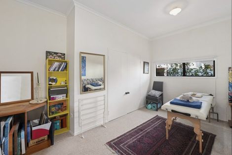 Photo of property in 9 Gillies Avenue, Taupo, 3330