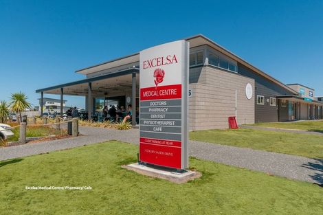 Photo of property in 11 Kamahi Crescent, Papamoa Beach, Papamoa, 3118