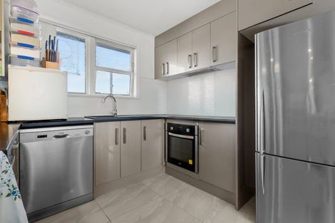 Photo of property in 8 Julian Place, Otara, Auckland, 2023