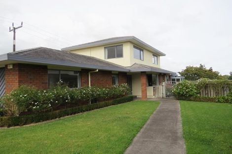 Photo of property in 13 Del Mar Place, Merrilands, New Plymouth, 4312