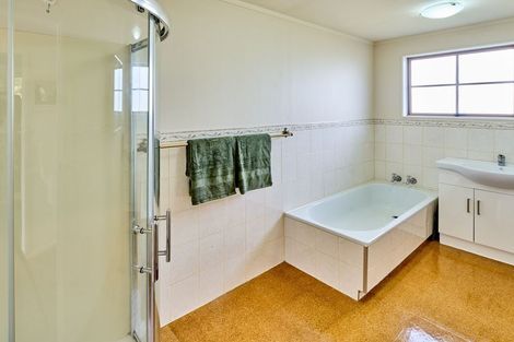 Photo of property in 9 The Sounding, Whitby, Porirua, 5024